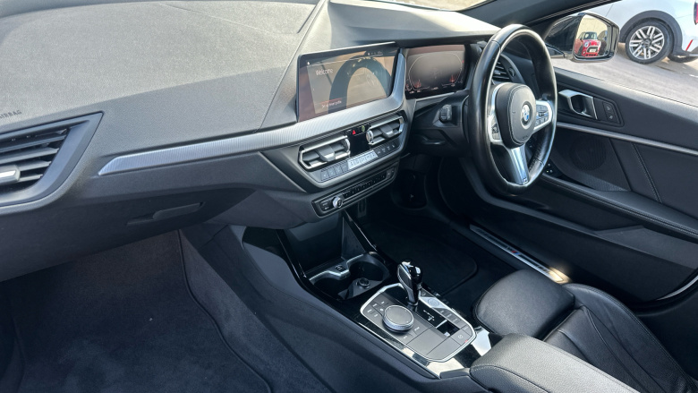 BMW 1 Series 118i M Sport 5dr Step Auto Petrol Hatchback